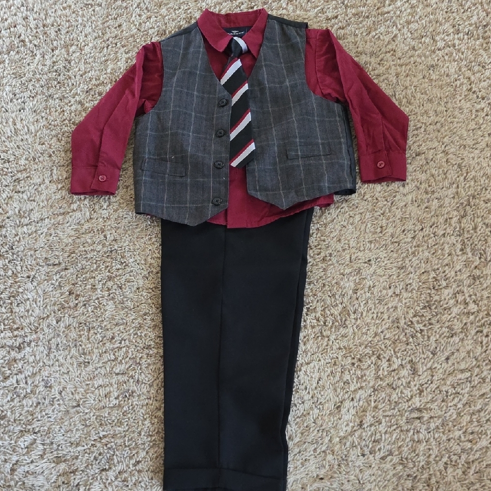 Dockers Boys Burgundy Shirt Plaid Gray Vest Black Pants Dress Set with Tie